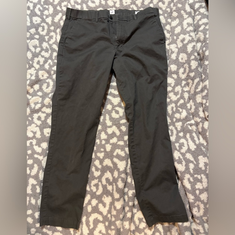 Gap 38x32 grey slim fit chino pants